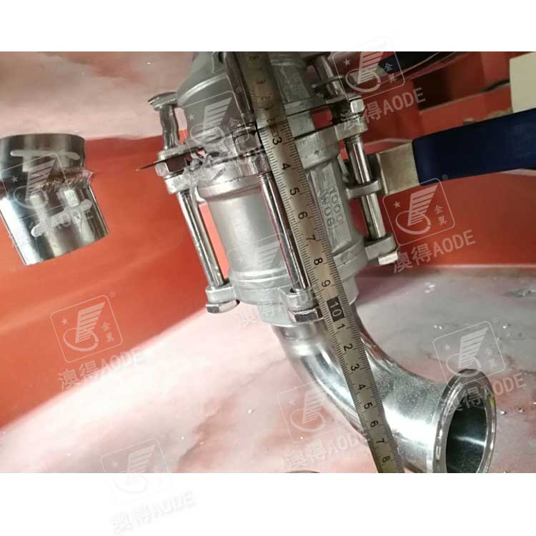 三(san)片式球閥(fá)